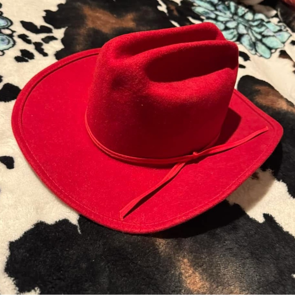 Bailey red ranger size youth medium
